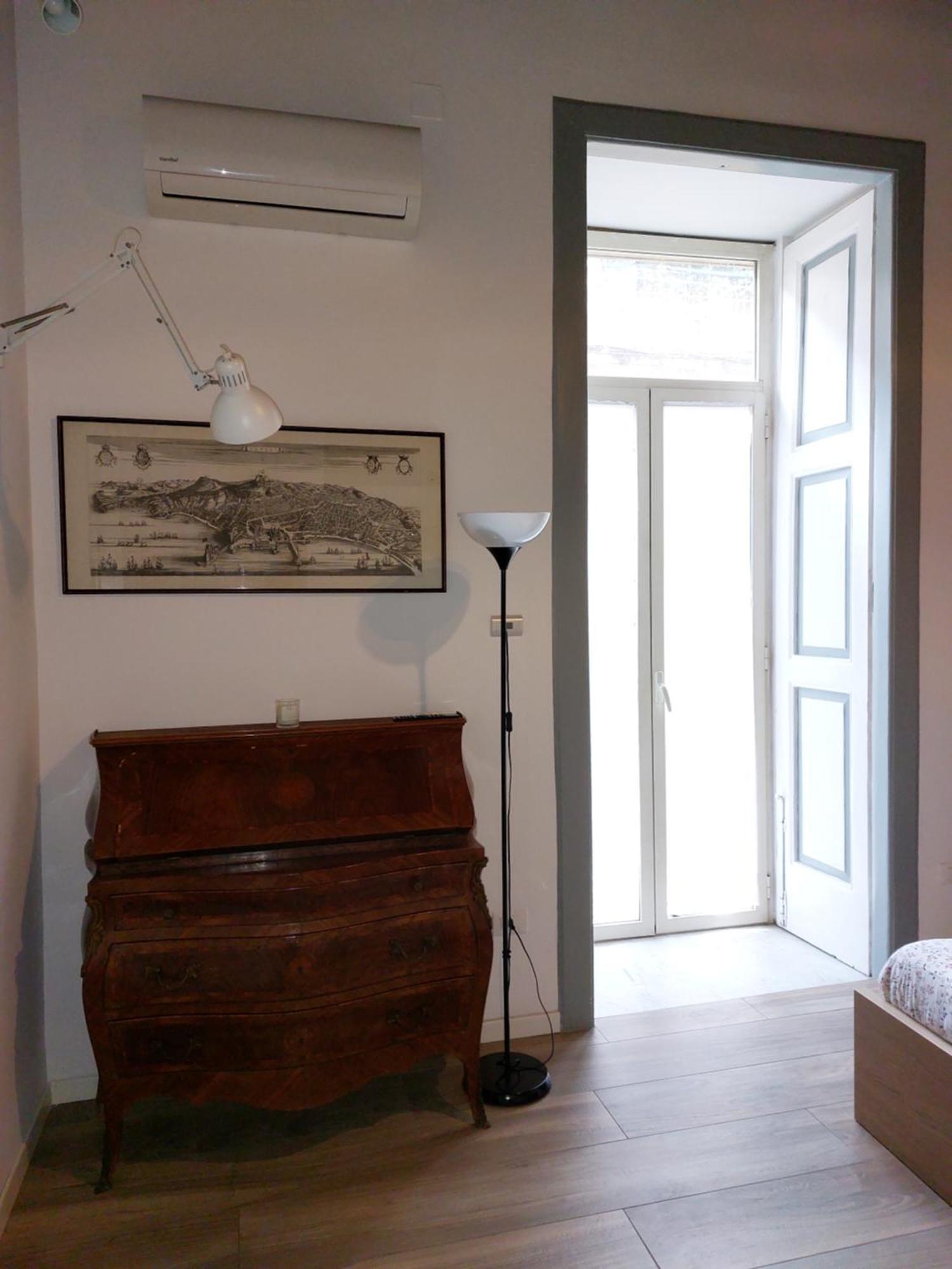 Museum Comfort Apartment Νάπολη Εξωτερικό φωτογραφία